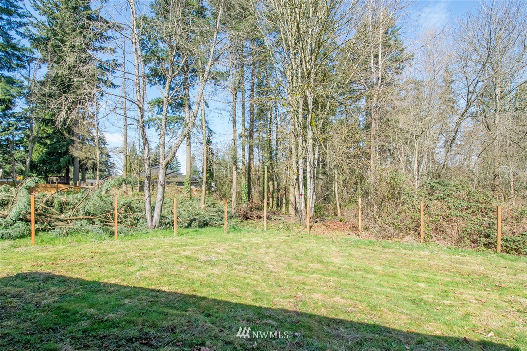 11432 Southeast 162nd Street Renton, WA 98055 - Photo 16 of 17