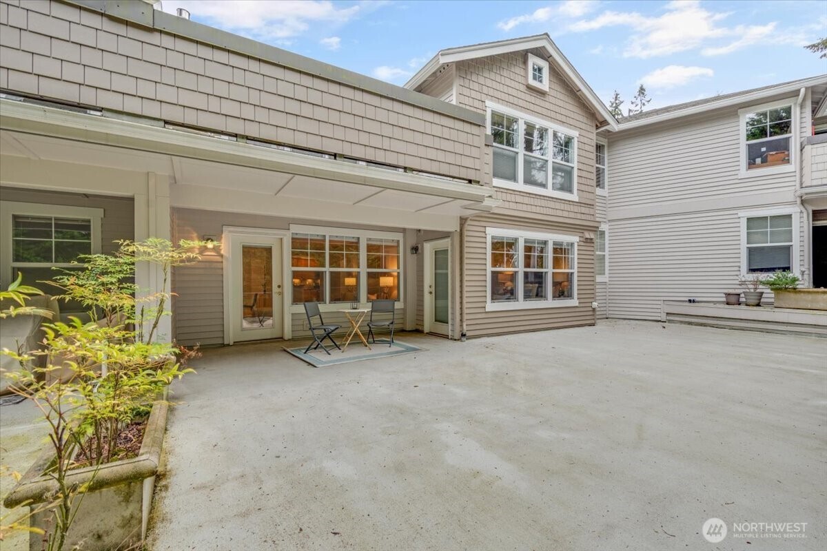 8500 Main Street, Unit F212 Edmonds, WA 98026 - Photo 23 of 38