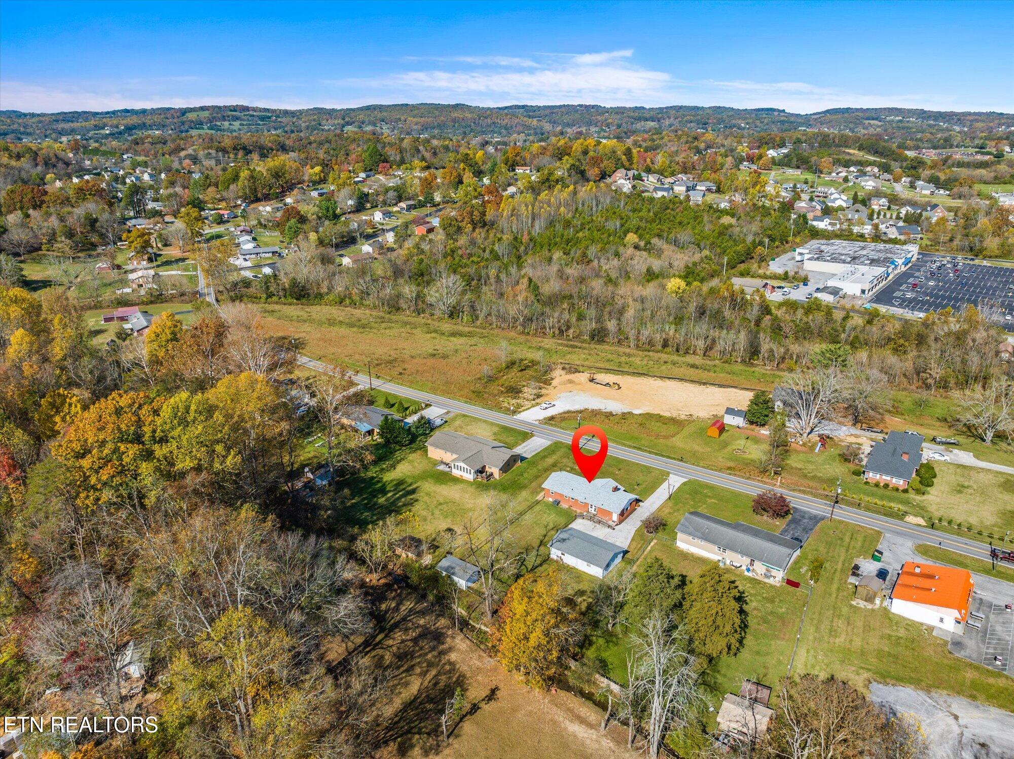 7211 Fairview Road Corryton, TN 37721 - Photo 29 of 32 29-7211-Fairview-Rd-Corryton-TN-27
