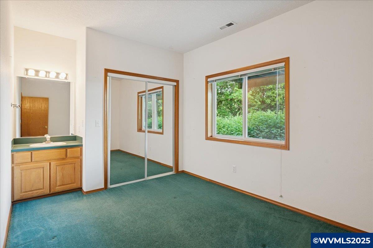21470 Southwest Eagle Point Road McMinnville, OR 97128 - Photo 32 of 50 Gallery Image 32