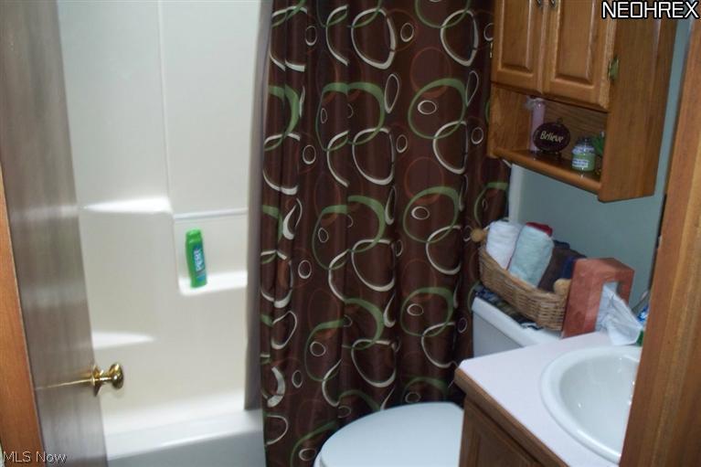 3376 Decamp Road Youngstown, OH 44511 - Photo 7 of 20