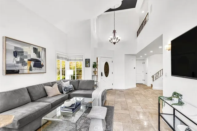 $1,139,000 | 27507 Via Sequoia, San Juan Capistrano, CA 92675