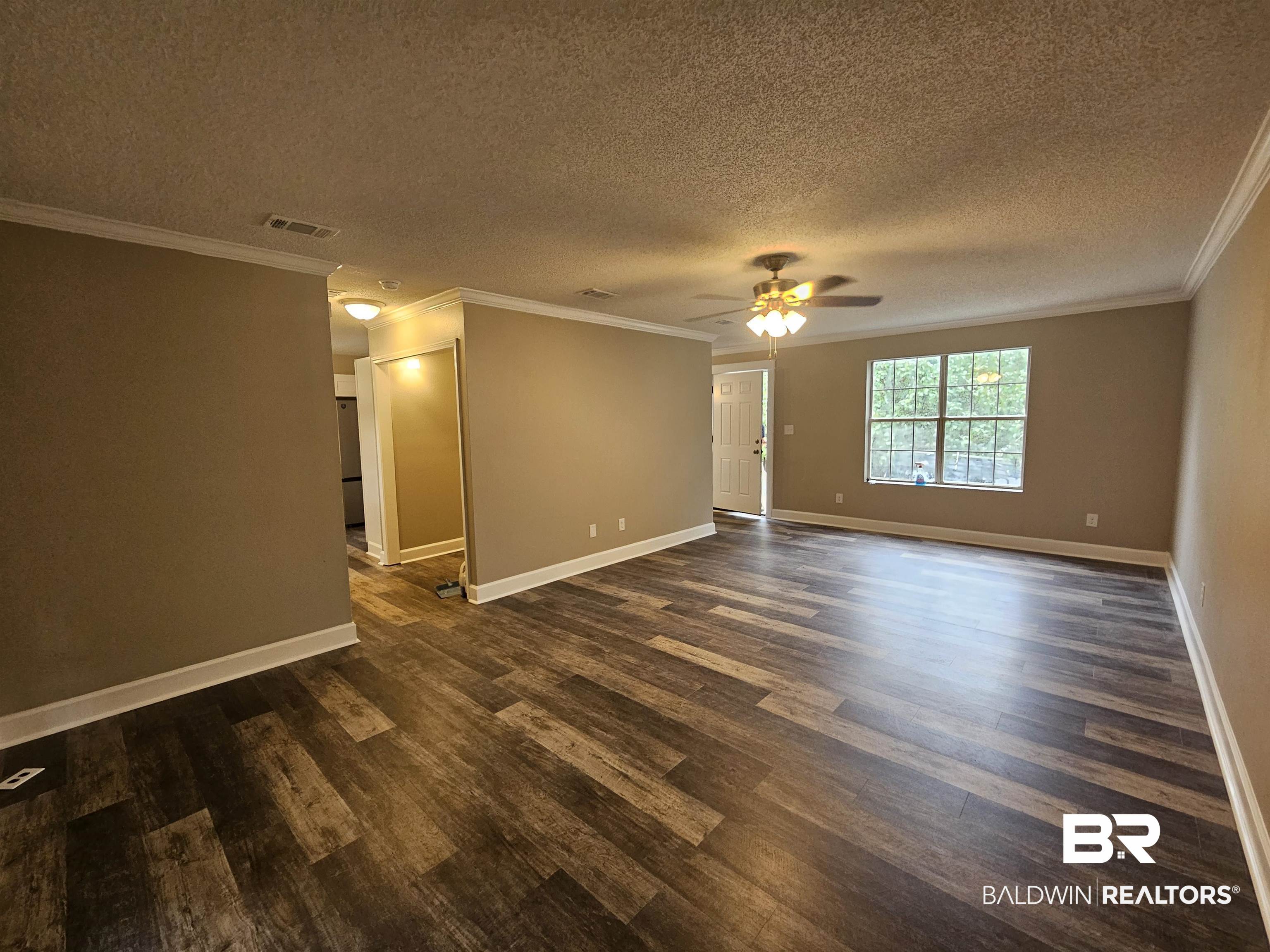 343 Ridgewood Drive Daphne, AL 36526 - Photo 13 of 26 Empty room
