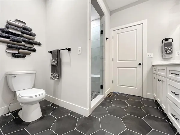 $369,000 | 1603 Northeast Jaclyn Drive, Grain Valley, MO 64029