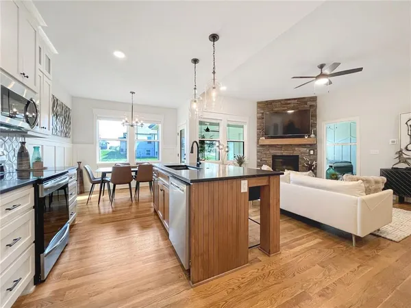 $369,000 | 1603 Northeast Jaclyn Drive, Grain Valley, MO 64029