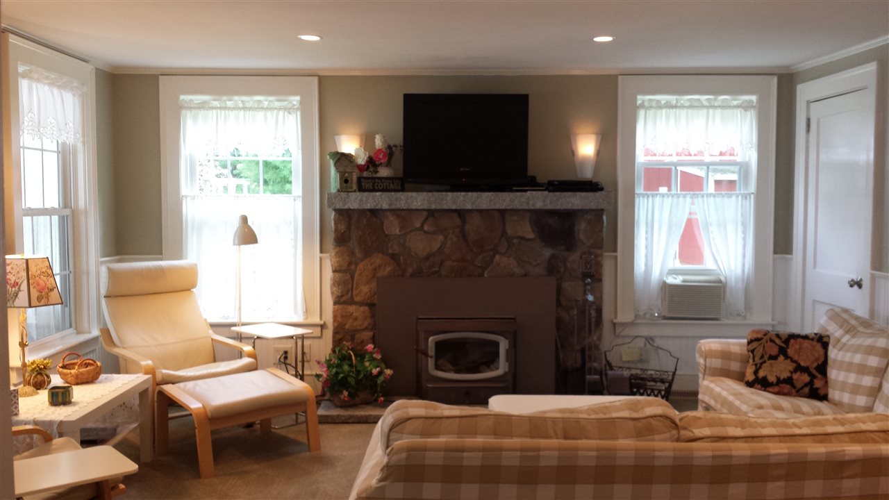 170 Paugus Park Road Laconia, NH 03246 - Photo 9 of 36 Gallery Image 9