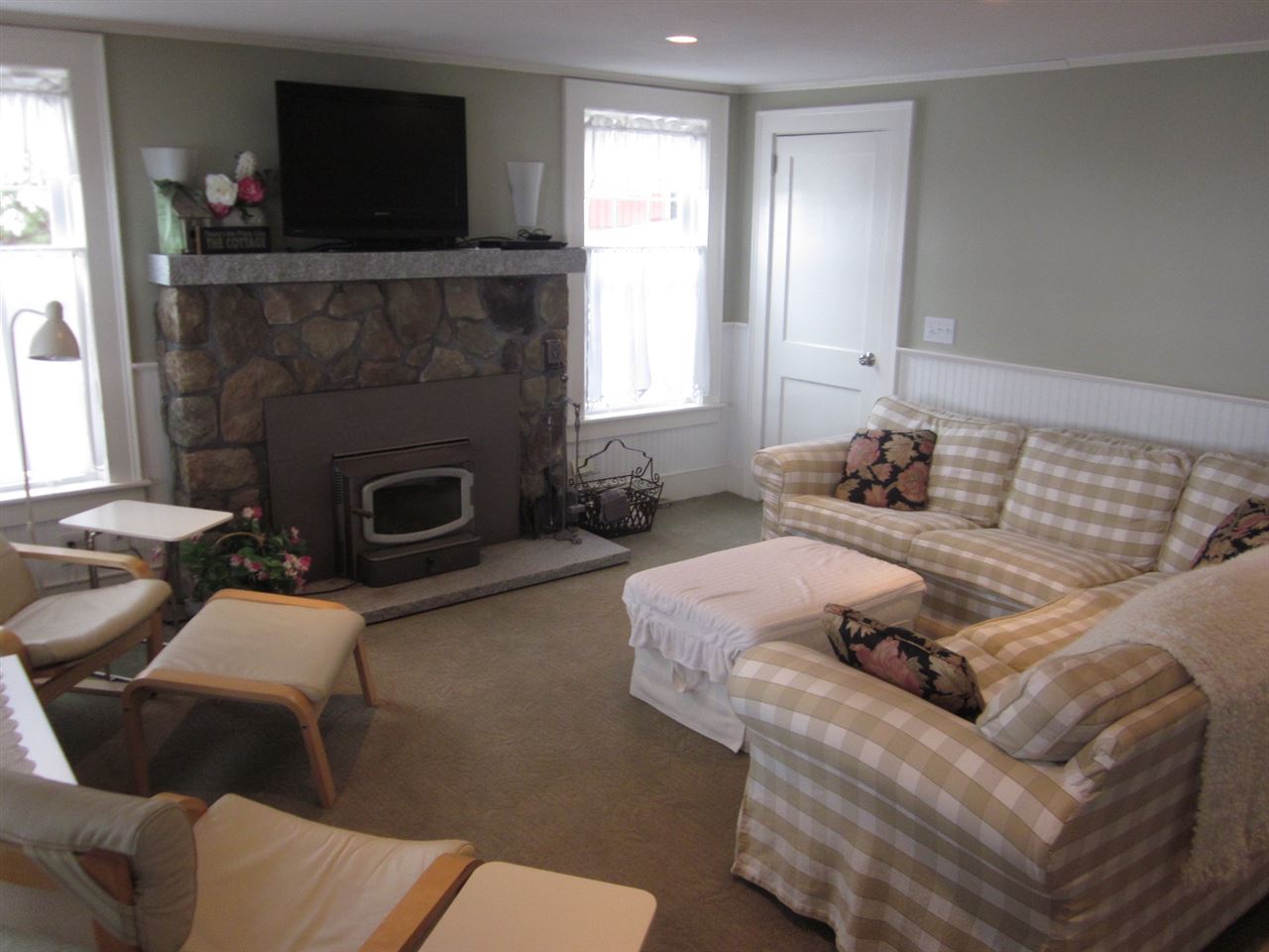 170 Paugus Park Road Laconia, NH 03246 - Photo 10 of 36 Gallery Image 10