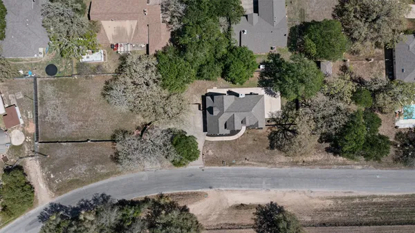 $4,000 | 312 Country Club Drive, La Grange, TX 78945
