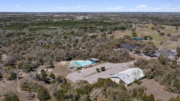 $4,000 | 312 Country Club Drive, La Grange, TX 78945