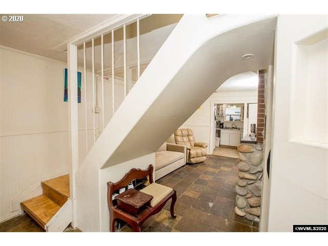 725 8th Street Springfield, OR 97477 - Photo 28 of 28 Gallery Image 28