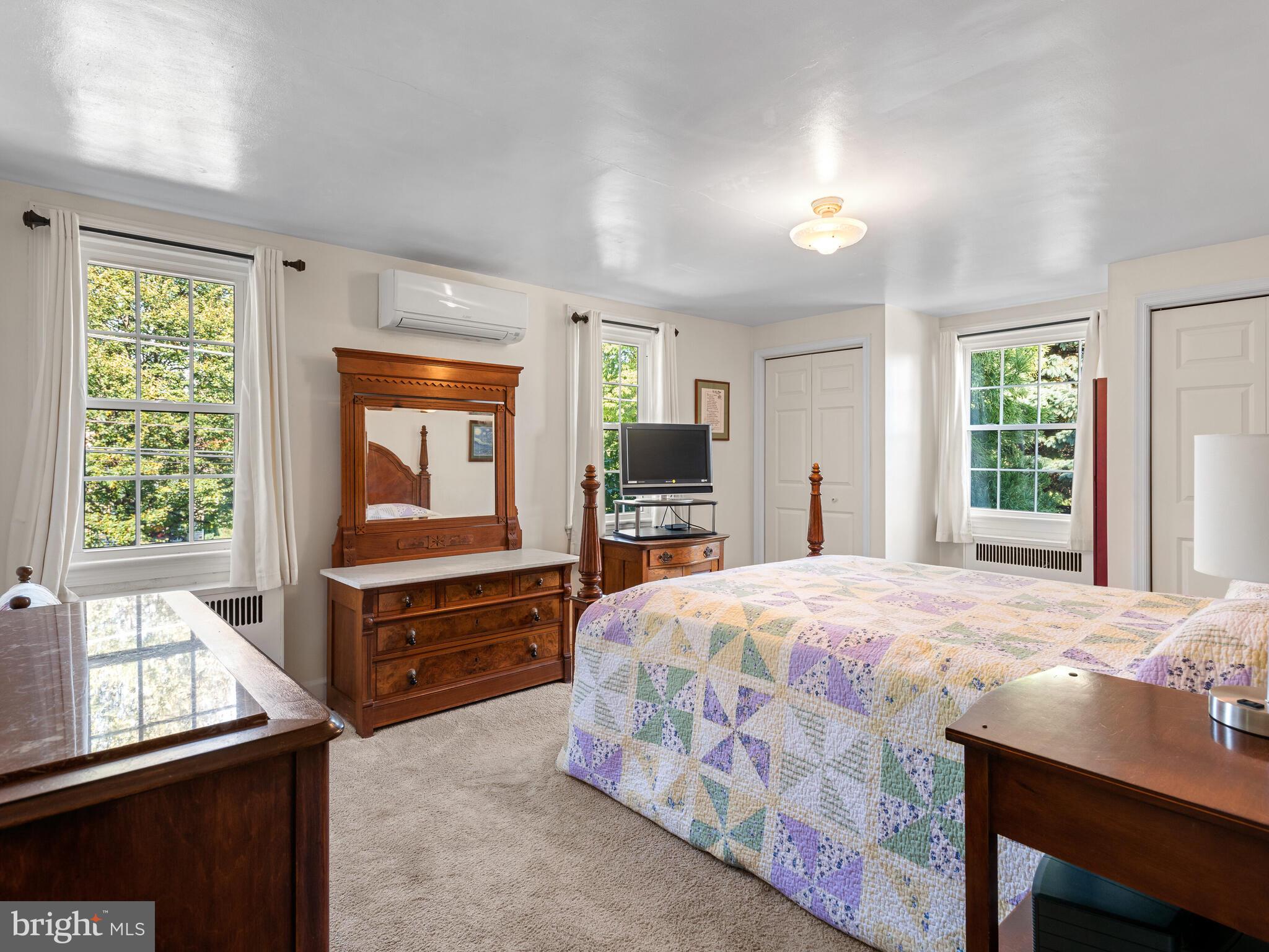 8446 Pembrook Road Philadelphia, PA 19128 - Photo 21 of 37 Gallery Image 21