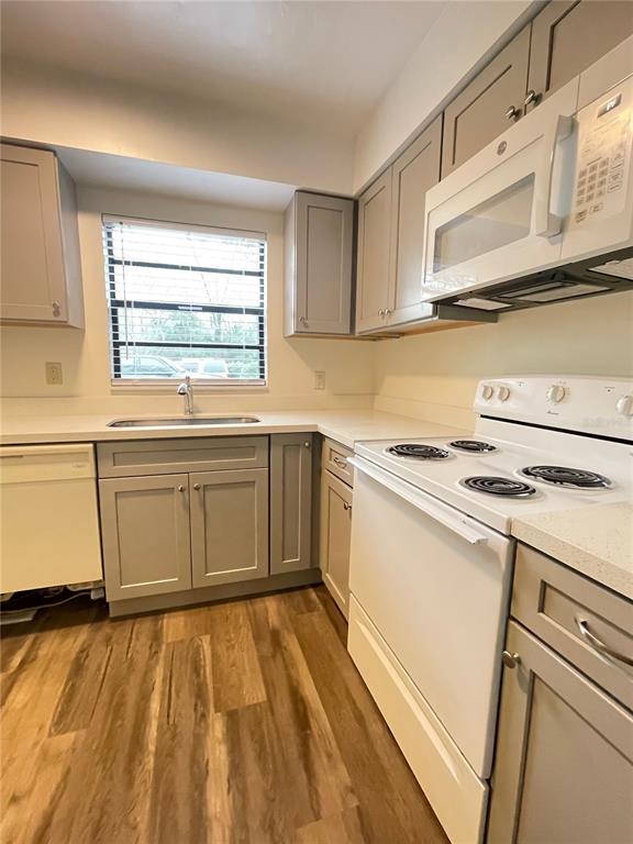 914 Southwest 59 Terrace, Unit A Gainesville, FL 32607 - Photo 3 of 13