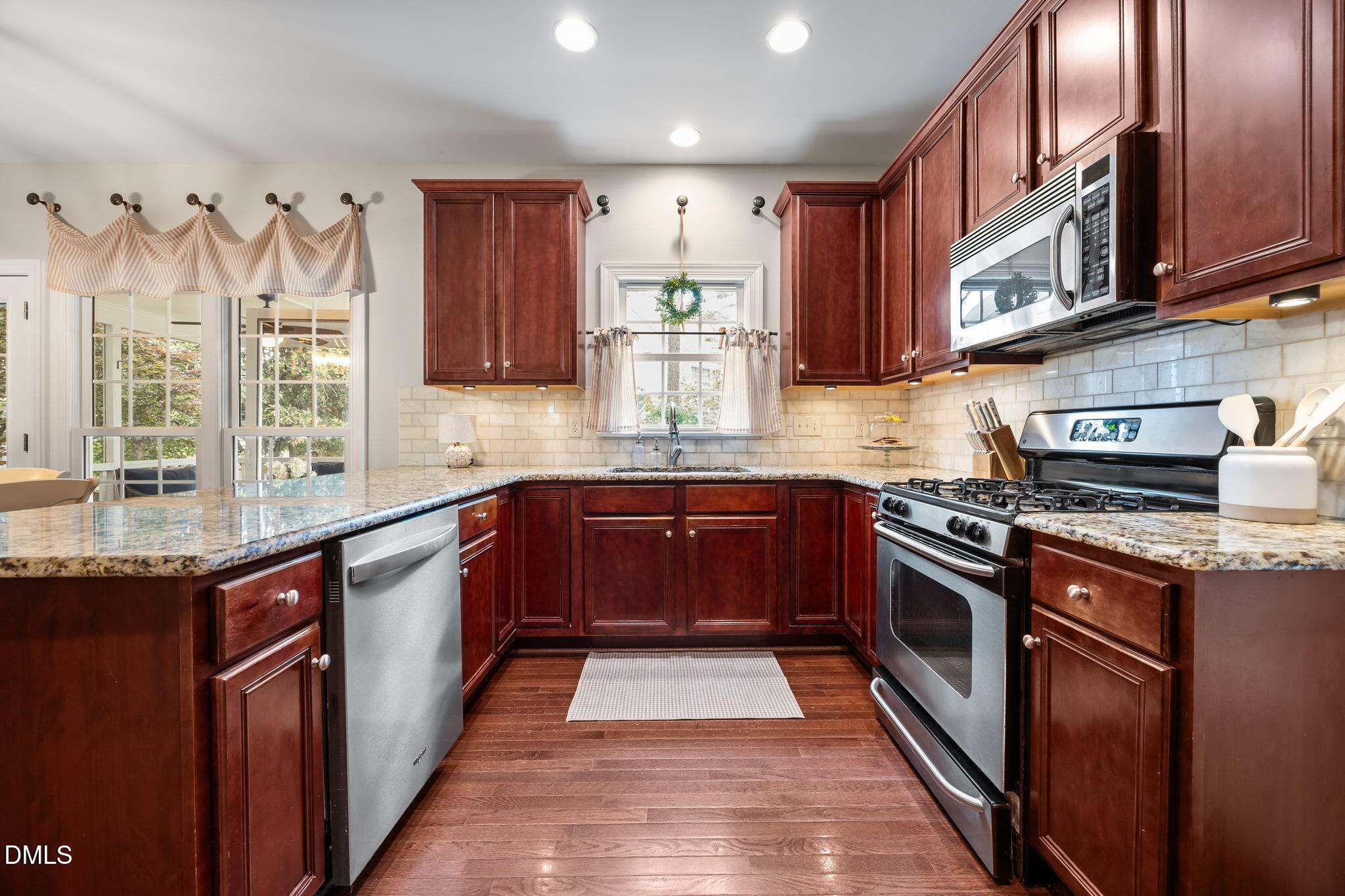 6109 Tiffield Way Wake Forest, NC 27587 - Photo 16 of 51 25-web-or-mls-IMG_7732