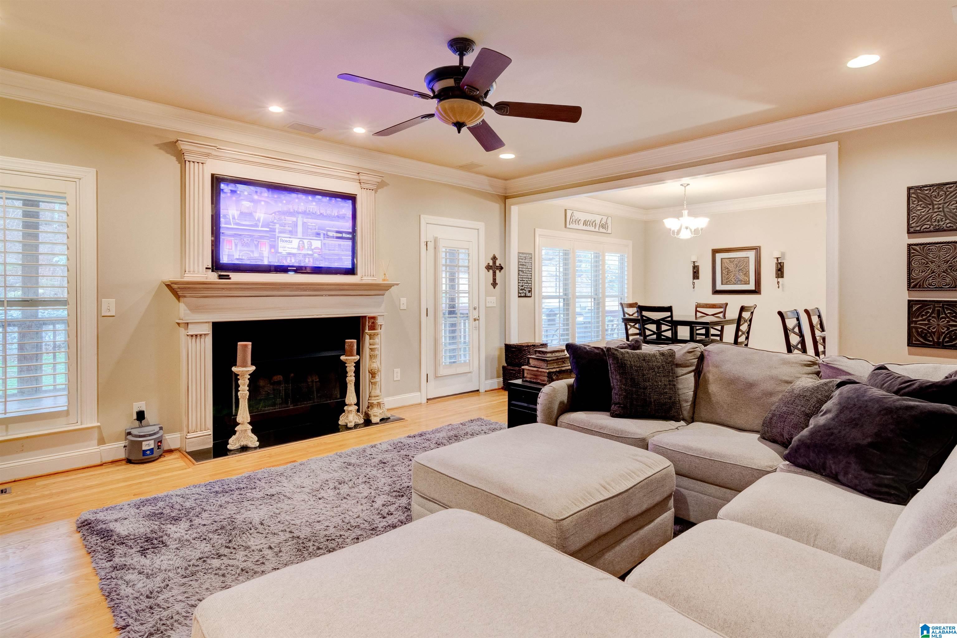 312 Middleridge Drive Springville, AL 35146 - Photo 3 of 49