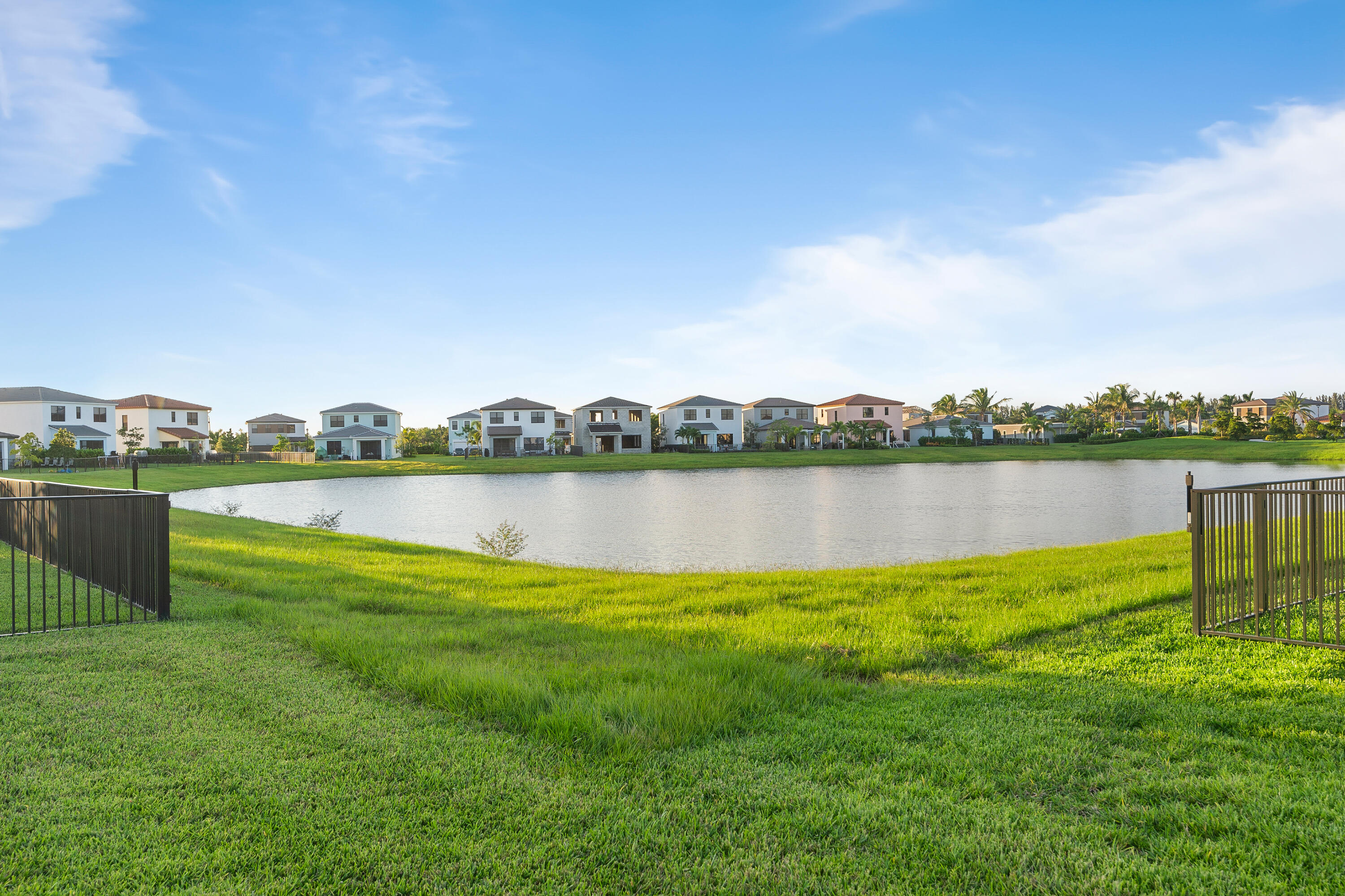 5418 Starfish Road Loxahatchee, FL 33470 - Photo 17 of 18 5418 Starfish Rd-print-018-016-Justin La