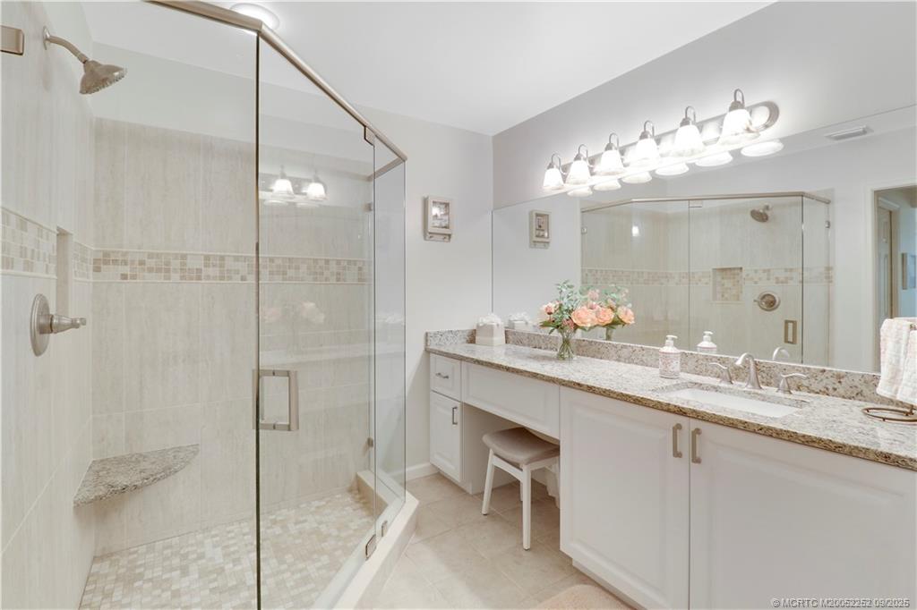 6021 Southeast Martinique Drive, Unit 201 Stuart, FL 34997 - Photo 20 of 31