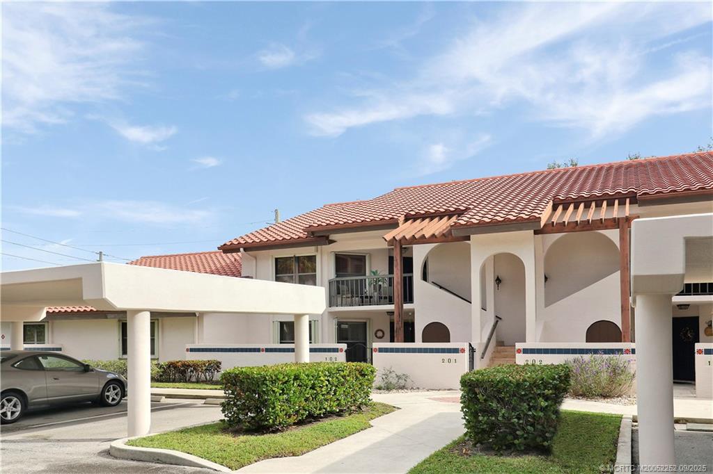 6021 Southeast Martinique Drive, Unit 201 Stuart, FL 34997 - Photo 24 of 31