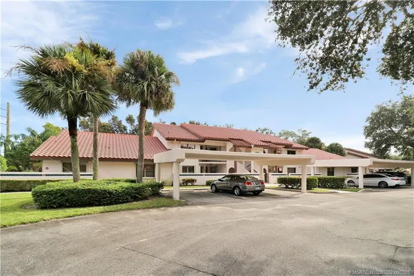 $330,000 | 6021 Southeast Martinique Drive, Unit 201, Stuart, FL 34997