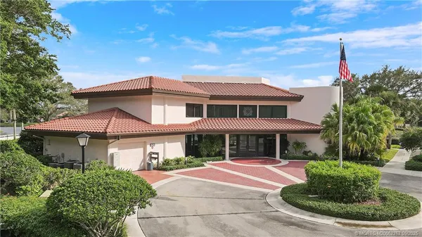 $330,000 | 6021 Southeast Martinique Drive, Unit 201, Stuart, FL 34997