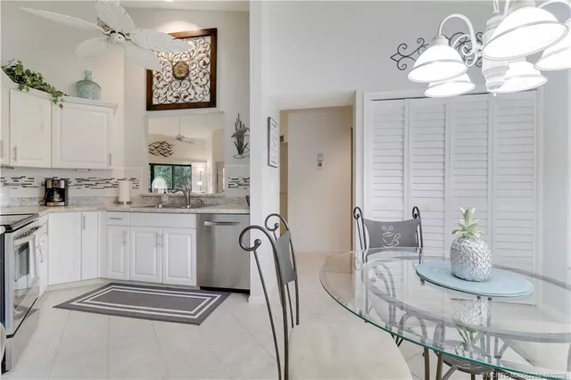 $355,000 | 6021 Southeast Martinique Drive, Unit 201, Stuart, FL 34997