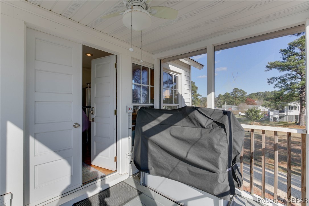 9341.9345 Glass Road Hayes, VA 23072 - Photo 8 of 44