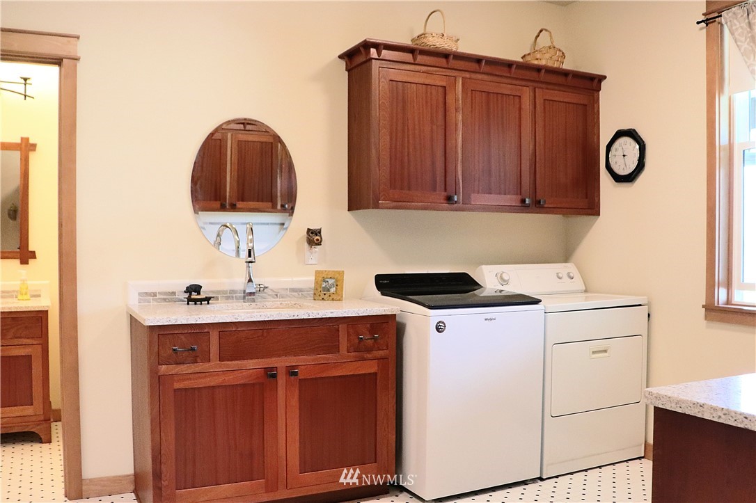 7017 Samish Heights Road Bow, WA 98232 - Photo 21 of 34 Gallery Image 21