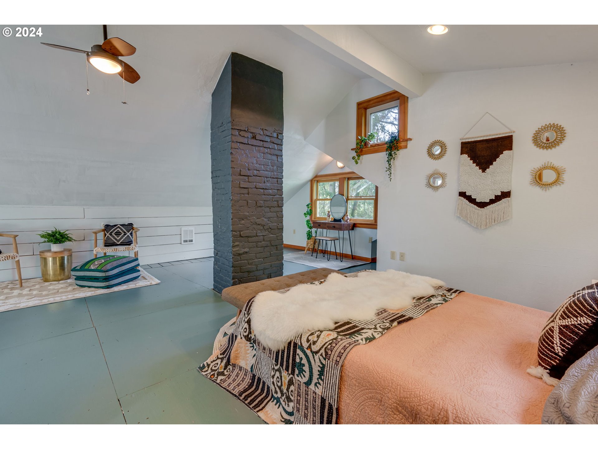 4629 Southwest View Point Terrace Portland, OR 97239 - Photo 22 of 37 Gallery Image 22
