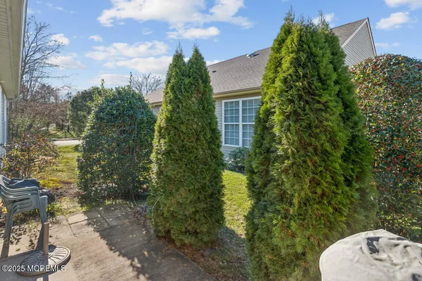 $375,000 | 1 Drury Lane, Manchester Township, NJ 08759