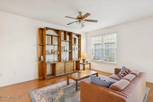 $375,000 | 1 Drury Lane, Manchester Township, NJ 08759