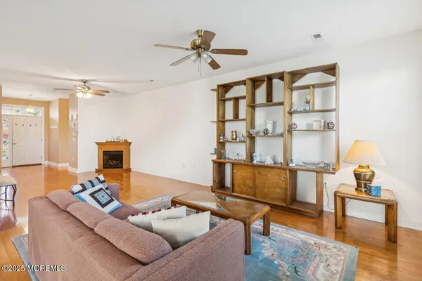 $375,000 | 1 Drury Lane, Manchester Township, NJ 08759