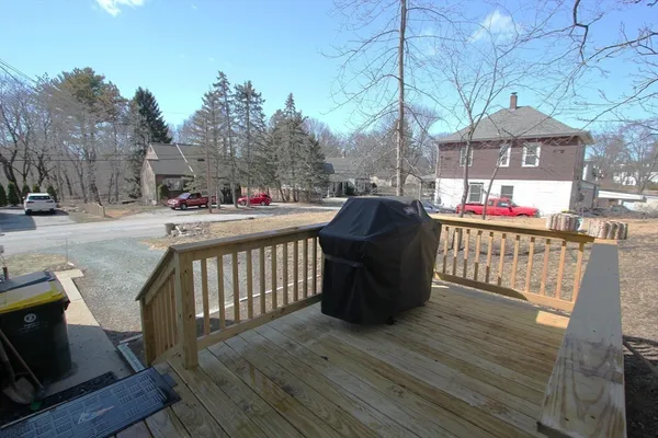 $2,600 | 21 Moore Avenue, Unit 21, Franklin, MA 02038