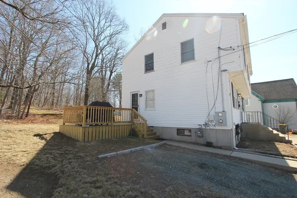 $2,300 | 21 Moore Avenue, Unit 21, Franklin, MA 02038