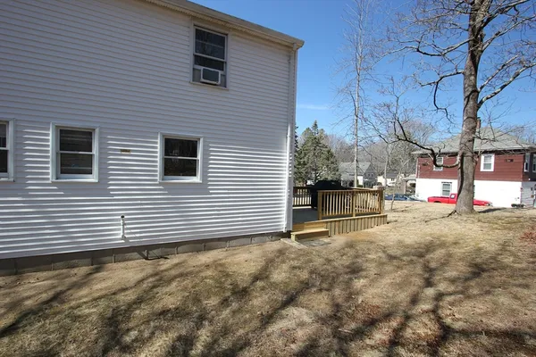 $2,300 | 21 Moore Avenue, Unit 21, Franklin, MA 02038