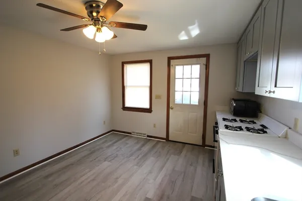 $2,600 | 21 Moore Avenue, Unit 21, Franklin, MA 02038