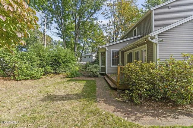 $630,000 | 85 Parkwyn Drive, Bethlehem, NY 12054