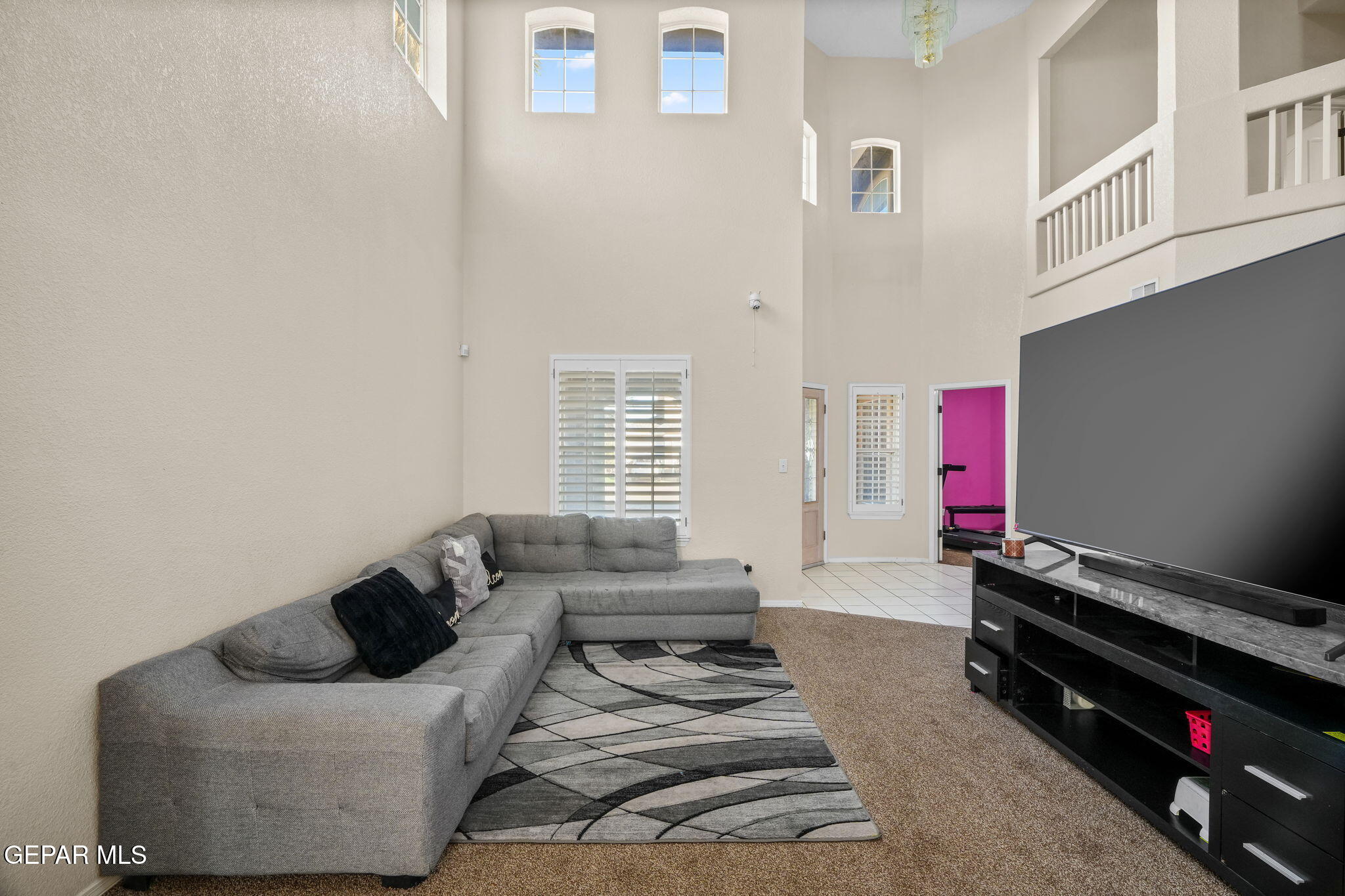 2013 Shadow Ridge Drive El Paso, TX 79938 - Photo 12 of 78 2013 Shadow Ridge Dr-11