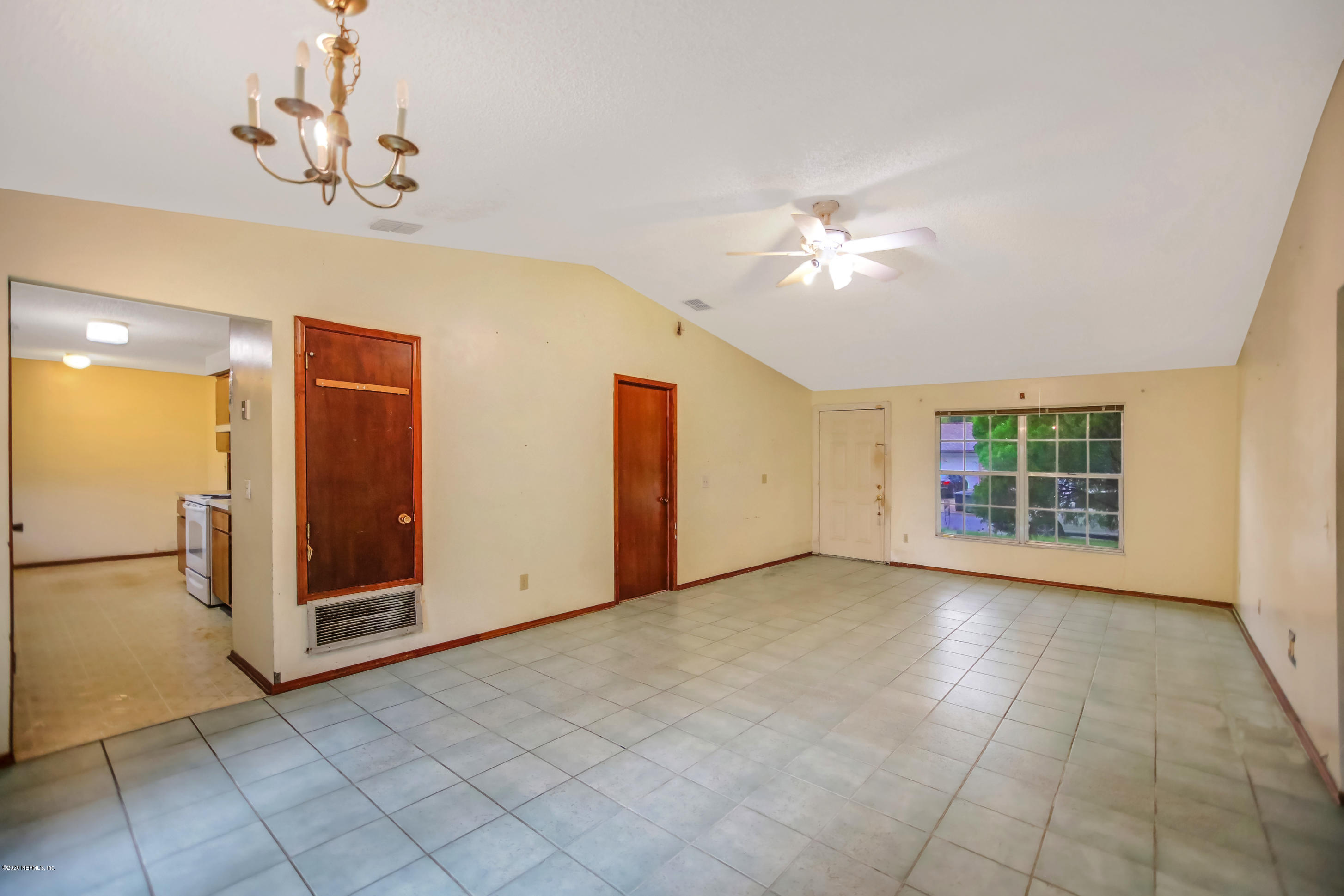 2581 Spring Lake Road Jacksonville, FL 32210 - Photo 8 of 30 5J4A7927_8_9