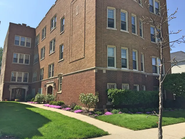$1,795 | 318 Sherman Avenue, Unit 2, Evanston, IL 60202