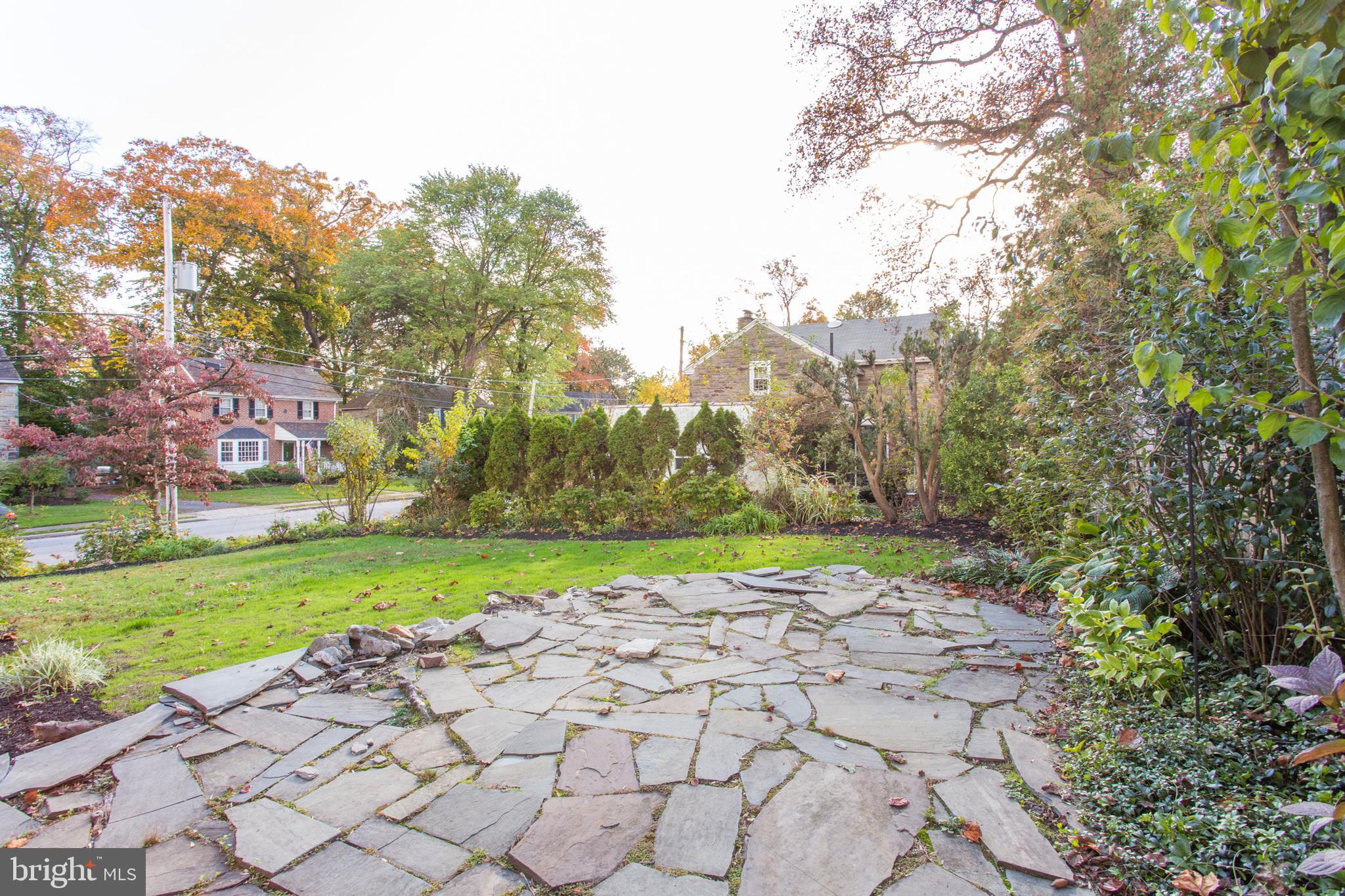 1700 Manor Road Havertown, PA 19083 - Photo 27 of 29 Back yard
