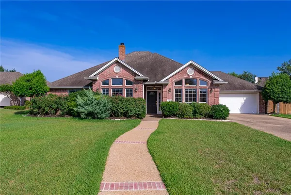 $2,700 | 702 Driver Court, College Station, TX 77845
