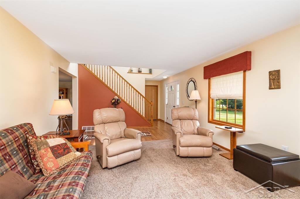 6835 Hupfer Road Freeland, MI 48623 - Photo 8 of 43 50116620-7.JPG