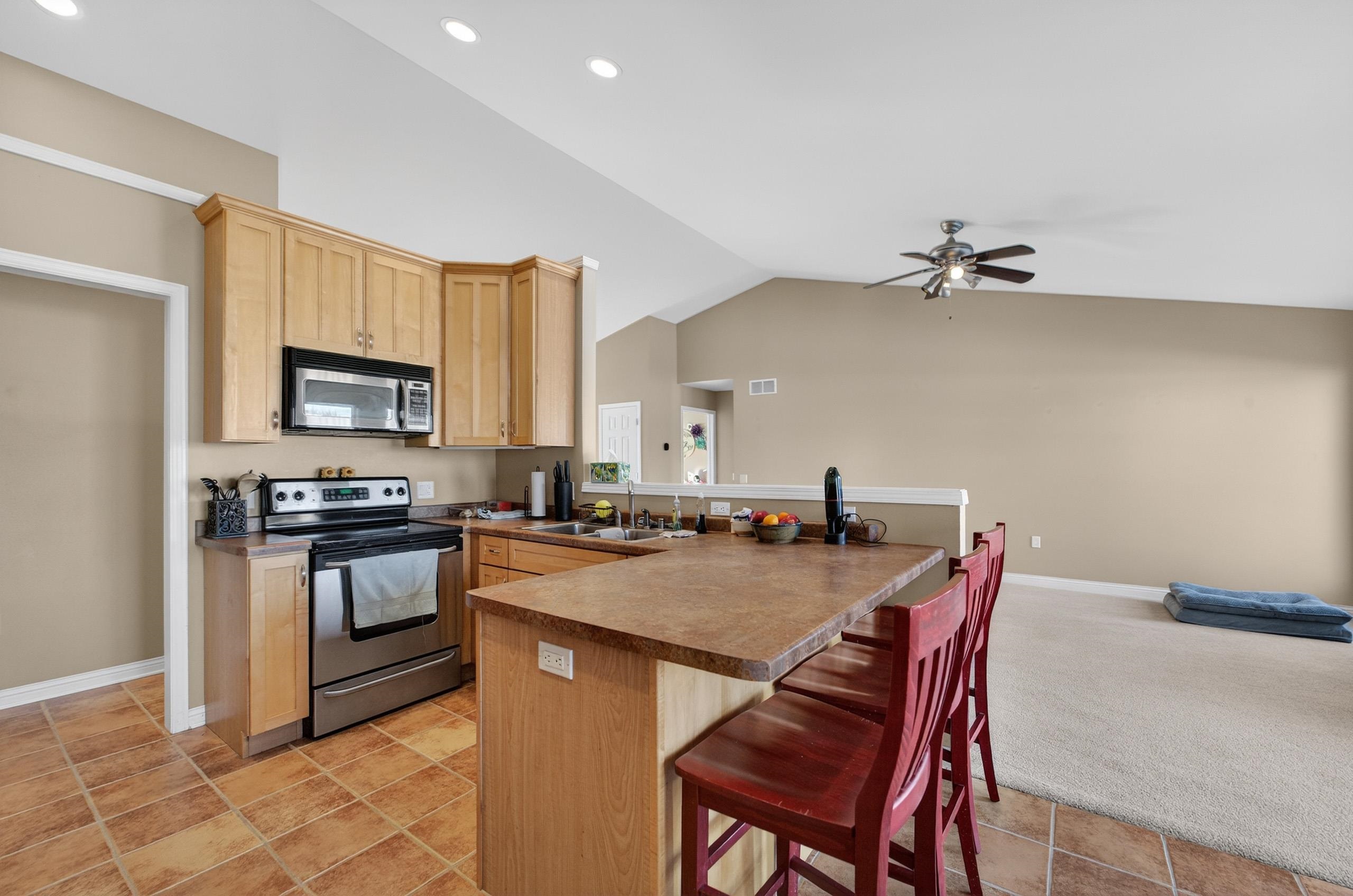 3921 Ambleside Drive Madison, WI 53719 - Photo 12 of 44