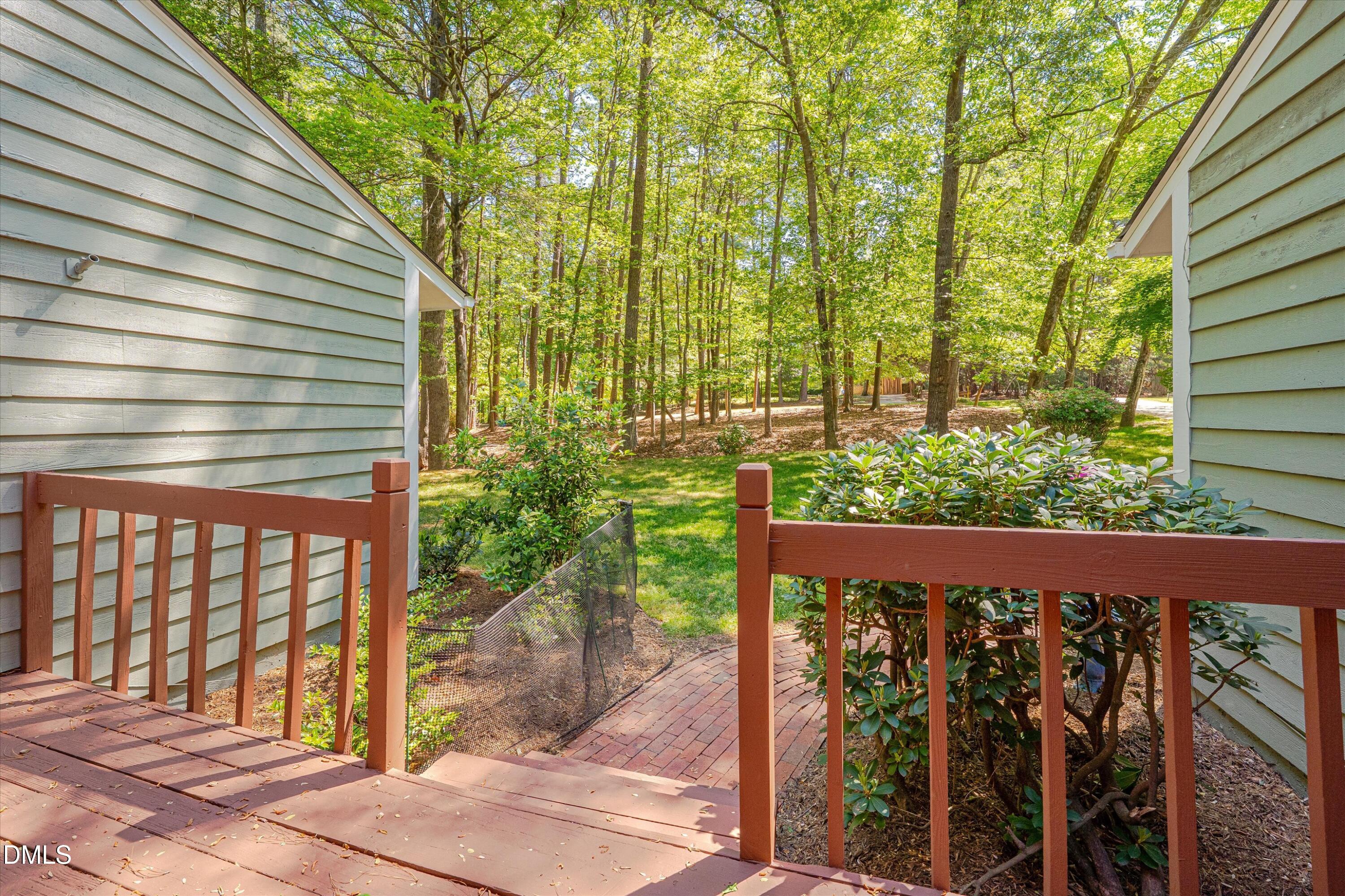 10709 Lowery Drive Raleigh, NC 27615 - Photo 13 of 49 06-10709 Lowery Drive-6