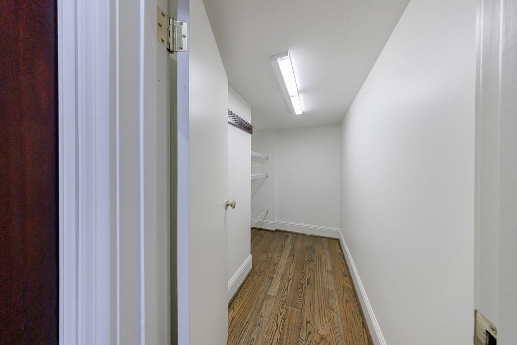 4037 Wieuca Road Northeast Atlanta, GA 30342 - Photo 34 of 82