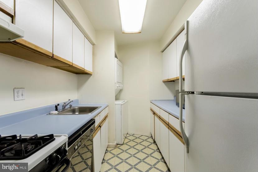 11260 Chestnut Grove Square, Unit 138 Reston, VA 20190 - Photo 11 of 25 Interior (General)