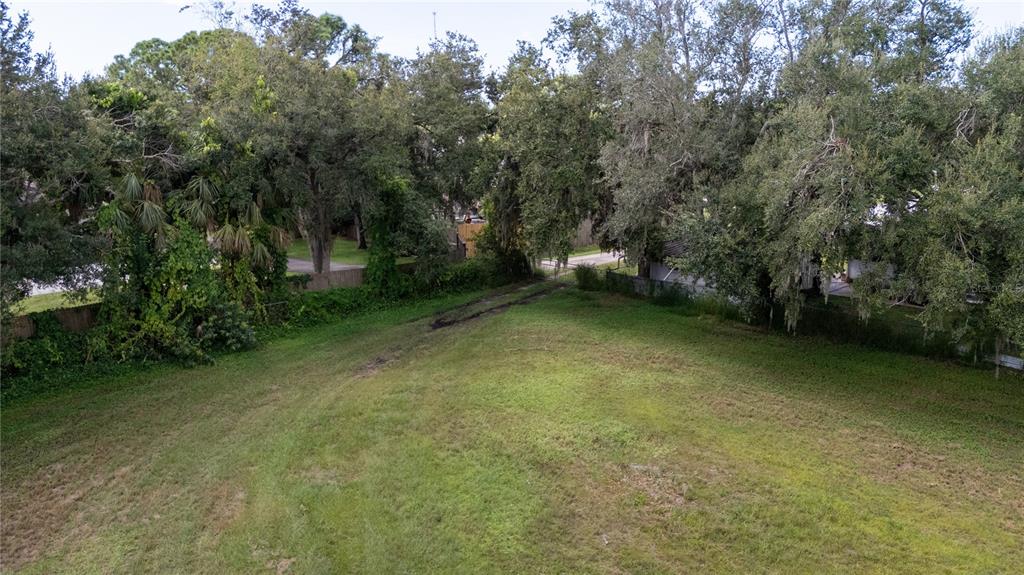 11th Street Sarasota, FL 34232 - Photo 2 of 5 a view of a yard with trees