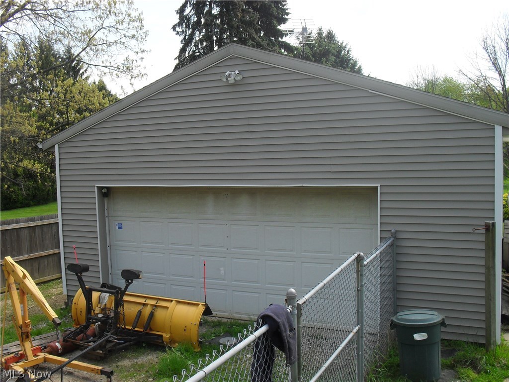 6353 Taylor Road Clinton, OH 44216 - Photo 3 of 15 Gallery Image 3