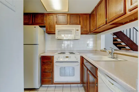 $250,000 | 6650 East Arizona Avenue, Unit 138, Denver, CO 80224