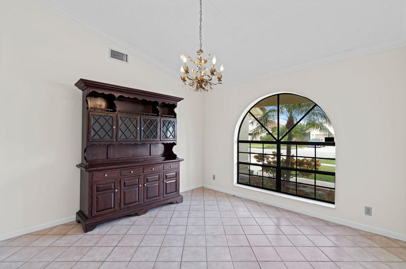 350 Seneca Lane Boca Raton, FL 33487 - Photo 5 of 27 Dining Room