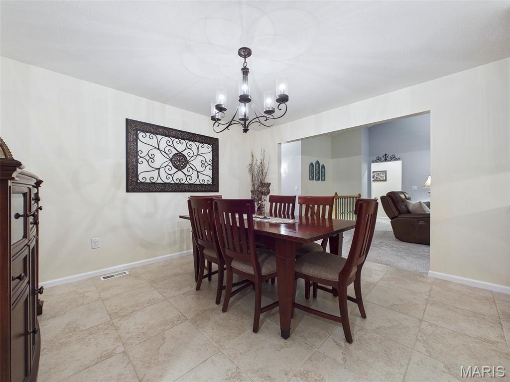 1810 Butler Boulevard Edwardsville, IL 62025 - Photo 12 of 52